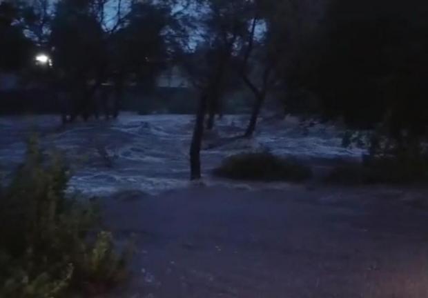Video de las fuertes lluvias registradas en Querétaro, lo que causó inundaciones en varias zonas.