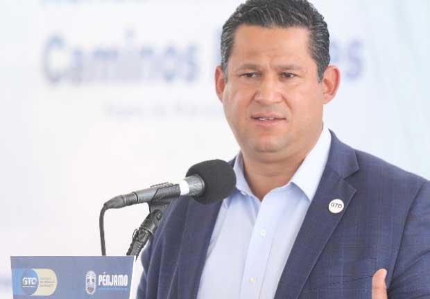 El gobernador de Guanajuato, Diego Sinhue Rodríguez Vallejo, arrancó la construcción de una Planta Tratadora de Aguas Residuales
