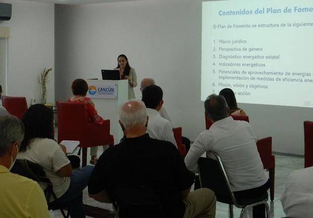 Quintana Roo presentó el PLANFEER, que contempla el impulso de la energía solar y la eólica