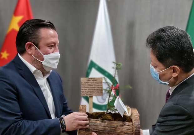 Luis Gerardo Quijano se reúne con Xi Qi, Consejero Político de la embajada de China en México