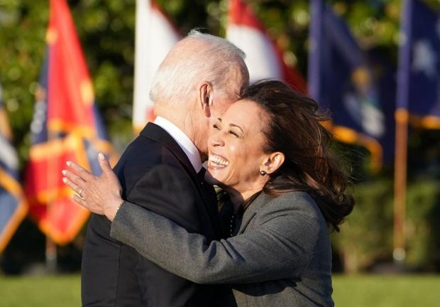 La vicepresidenta Kamala Harris ocupó el cargo de Joe Biden por poco tiempo
