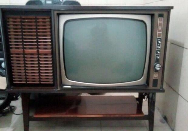La presentación ha cambiado, pero la televisión sigue en cada vez más hogares