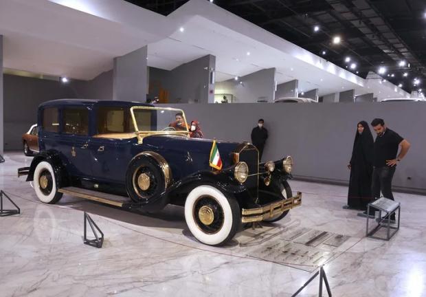 Este vehículo tiene partes bañadas en oro y era el más caro en EU en 1930