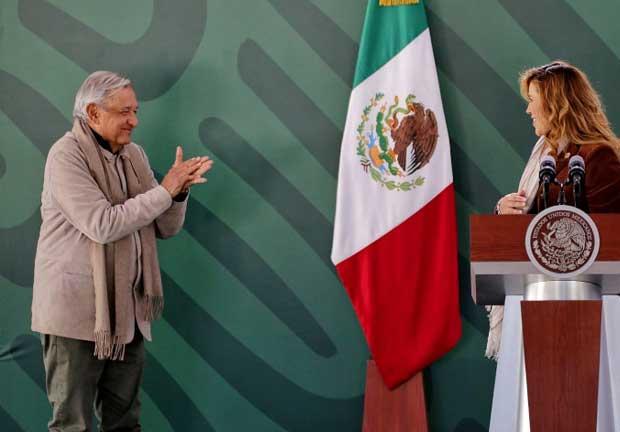 El Presidente Andrés Manuel López Obrador y Marina del Pilar Ávila, gobernadora de Baja California