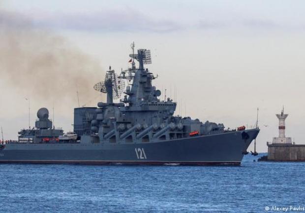 Buque ruso Moskva en el Mar Negro.