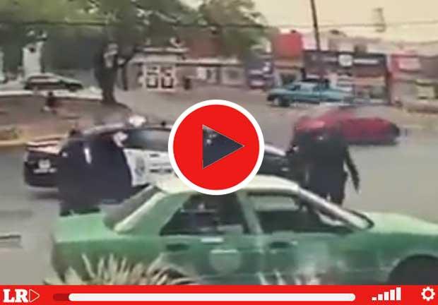 Policías de Monterrey se lian a golpes