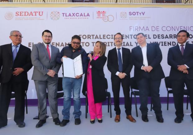 Tlaxcala, infonavit y municipios impulsarán acceso a la vivienda y desarrollo urbano