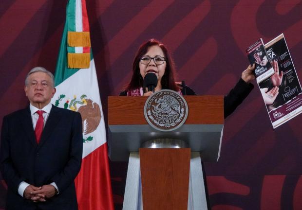 El presidente de México, encabezó la conferencia matutina en donde se anunció la campaña de prevención y educación respecto al consumo de sustancias que se implementará en los planteles educativos.