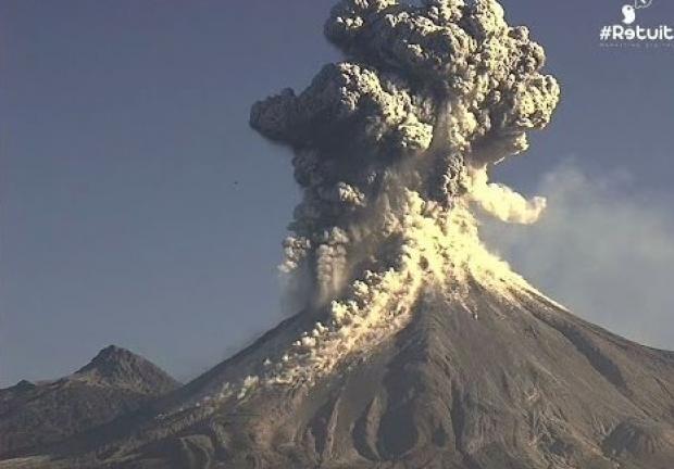 El volcán de Fuego se encuentra en los límites de Colima y Jalisco.
