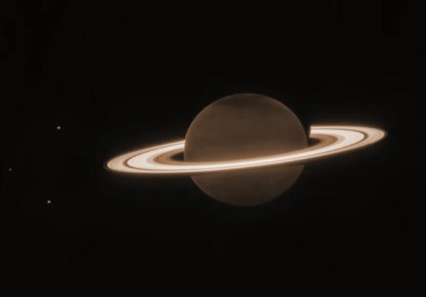 Con las nuevas imágenes se podrán conocer mejor las lunas y los anillos de Saturno.