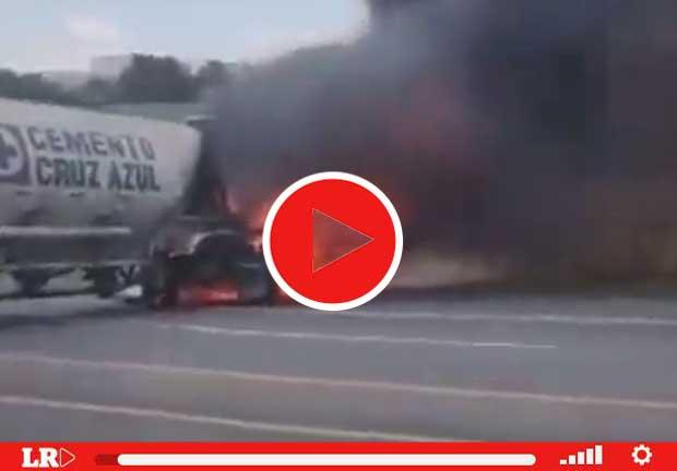 Reportan bloqueo con quema de vehículo pesado en en libramiento San Juan de los Lagos, Jalisco