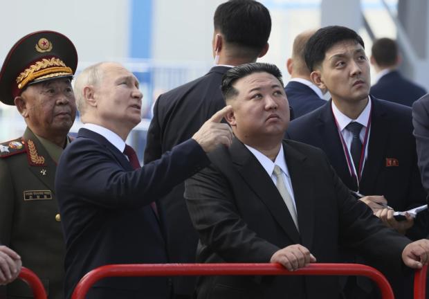 El líder norcoreano Kim Jong Un afirma que siempre estará junto al Kremlin en el frente "antiimperialista".