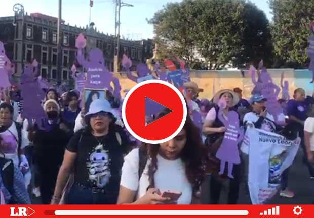 Segundo contingente de colectivos feministas ingresa al Zócalo