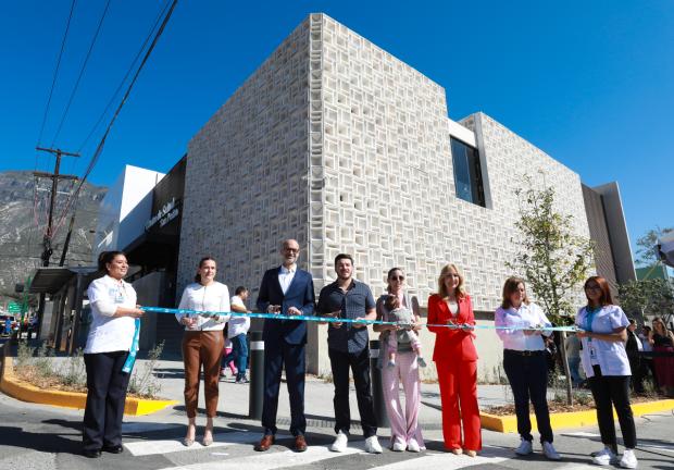 Inauguración del Centro de Salud de Servicios Ampliados de San Pedro