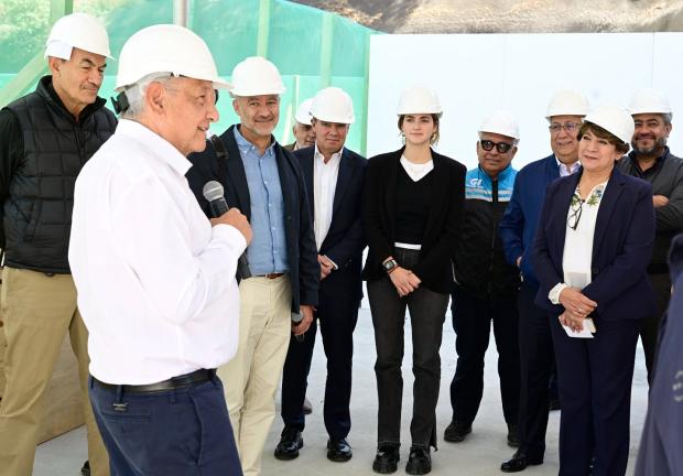 Presidente de México, Andrés Manuel López Obrador en trabajos de supervisión del segundo tramo del Tren Interurbano “El Insurgente”