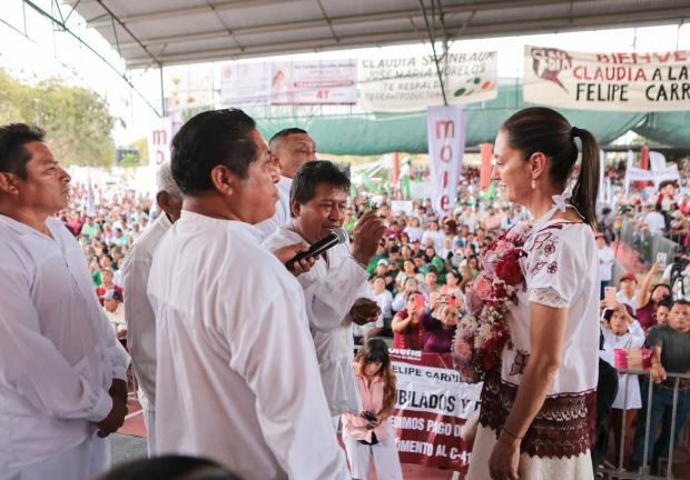 Las y los representantes de los pueblos mayas en Quintana Roo, realizaron el nombramiento de “Hermana Mayor” a la candidata presidencial Claudia Sheinbaum Pardo.