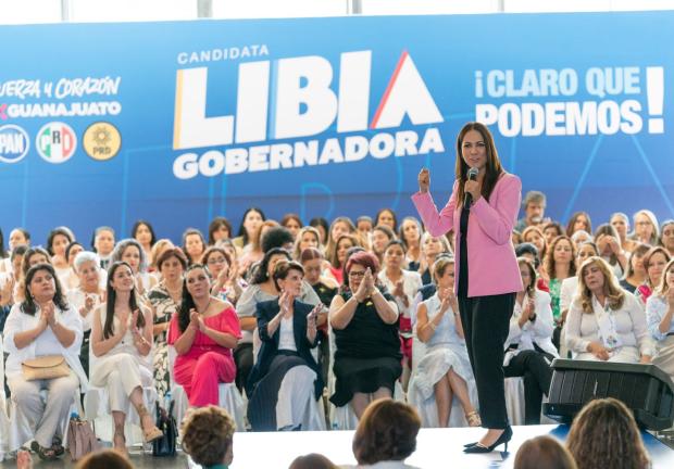 “Le vamos a apostar a que las mujeres sean el motor del desarrollo de Guanajuato”: Libia Dennise García Muñoz Ledo