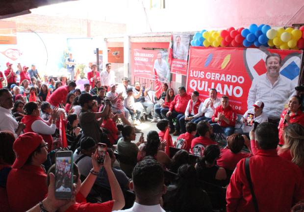 “El Güero” Quijano destacó la importancia de ganar las próximas elecciones para dar continuidad con los programas y proyectos que se iniciaron hace 3 años.