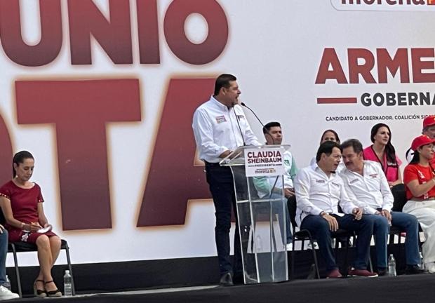 ‘’Ella no va a permitir  que regresen los privilegios y la corrupción, porque con la Cuarta Transformación México ha crecido como nunca’’, auguró Alejandro Armenta, candidato a gobernador de Puebla.