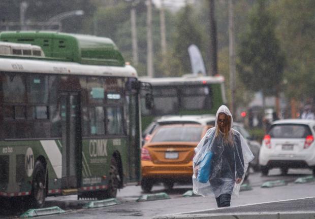 Lluvia por la mañana y la tarde en la Ciudad de México.