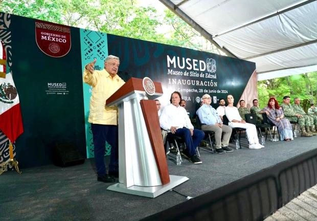 Durante inauguración del Museo Edzná, el presidente Andrés Manuel López Obrador dio fecha para el Tren Maya