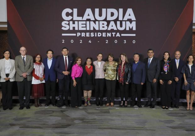 Sheinbaum se reunió con gobernadores.