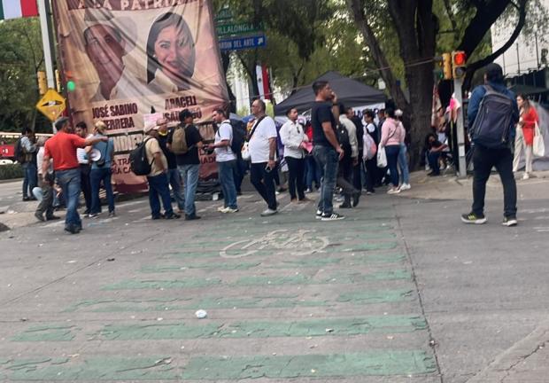 Los trabajadores del PJ comenzaron el traslado de su campamento hacia San Lázaro.