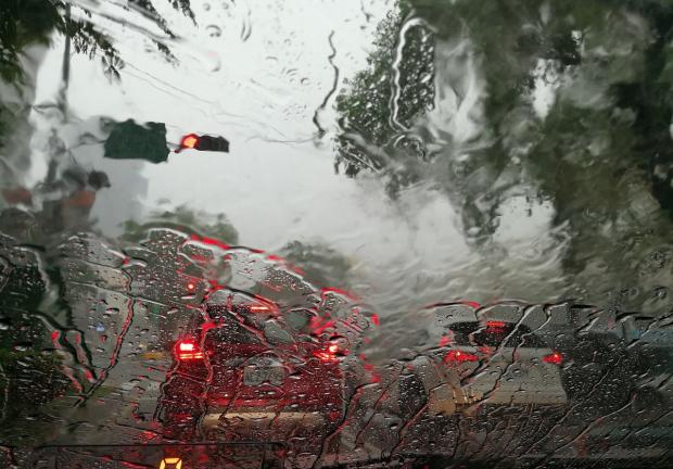 En el Valle de México también se esperan fuertes lluvias por pasó de huracán John.