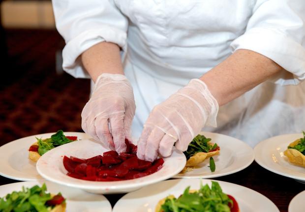 Existen técnicas culinarias para el proceso adecuado de los alimentos.