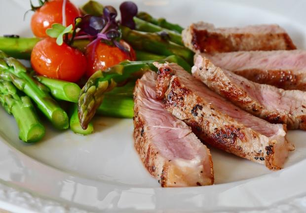 Una dieta saludable se basa en cuatro características.