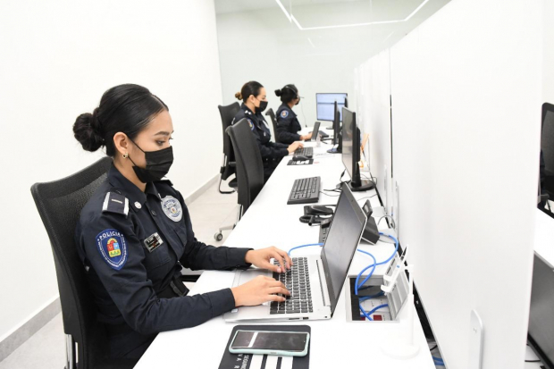 Con tecnología de punta, la Unidad de Policía Cibernética protege a la gente