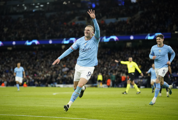 Erling Haaland, del Manchester City, celebra en los octavos de final de la Champions