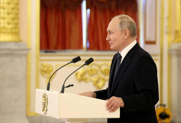 Vladimir Putin aludió al estallido social de Kiev, de 2014, como causal de la guerra en Ucrania.