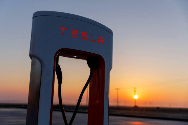 Tesla ofrece vacantes en modalidad remota para México.