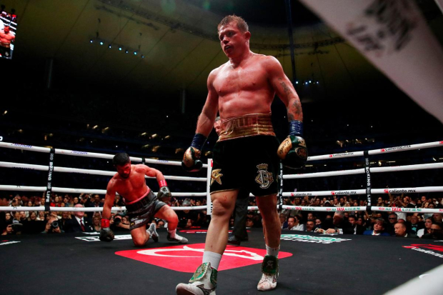 Saúl 'Canelo' Álvarez durante su pelea contra el británico John Ryder el 6 de mayo de 2023.