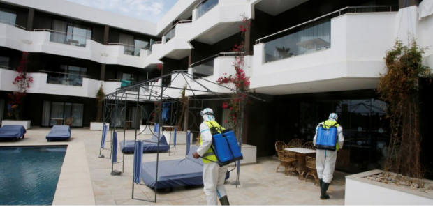 Hotel sanitizado en la pandemia