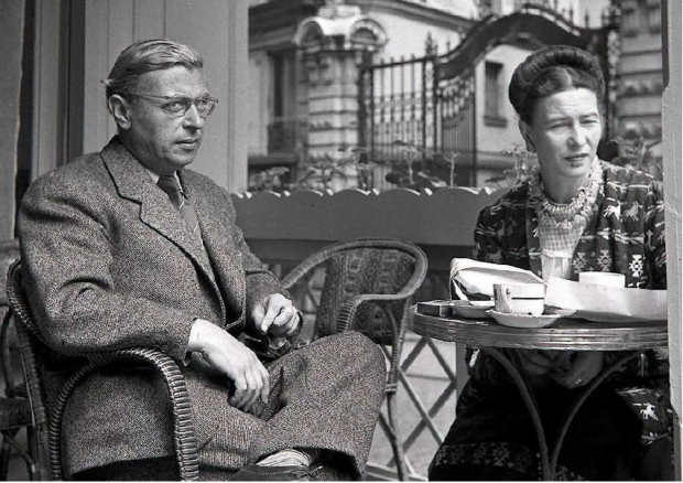 Jean-Paul Sartre y Simone de Beauvoir.