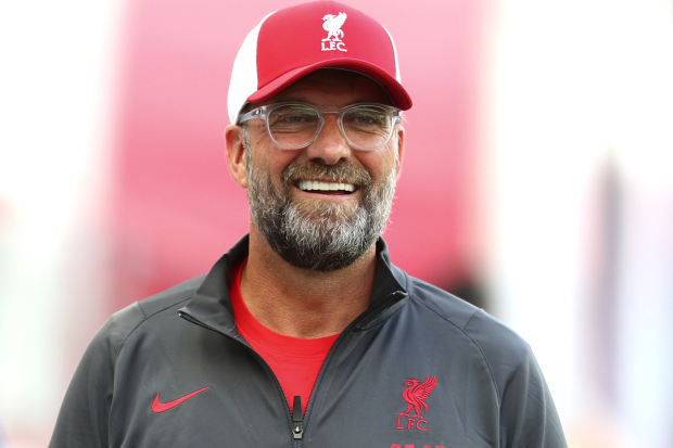 El entrenador del Liverpool durante un entrenamiento del conjunto inglés.