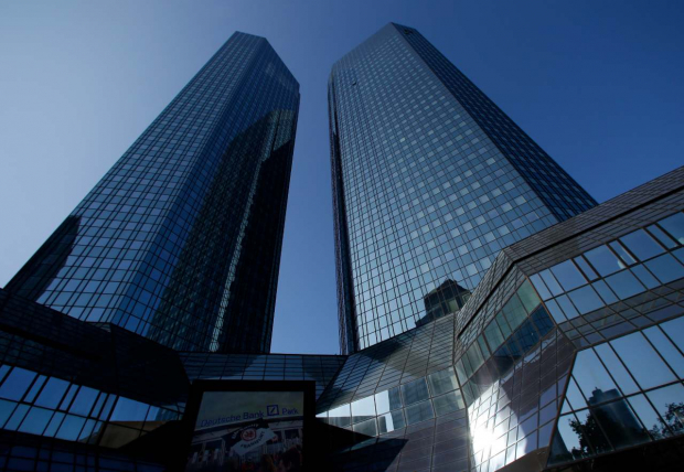 Deutsche Bank cerró la jornada con una caída de 8.76 por ciento.