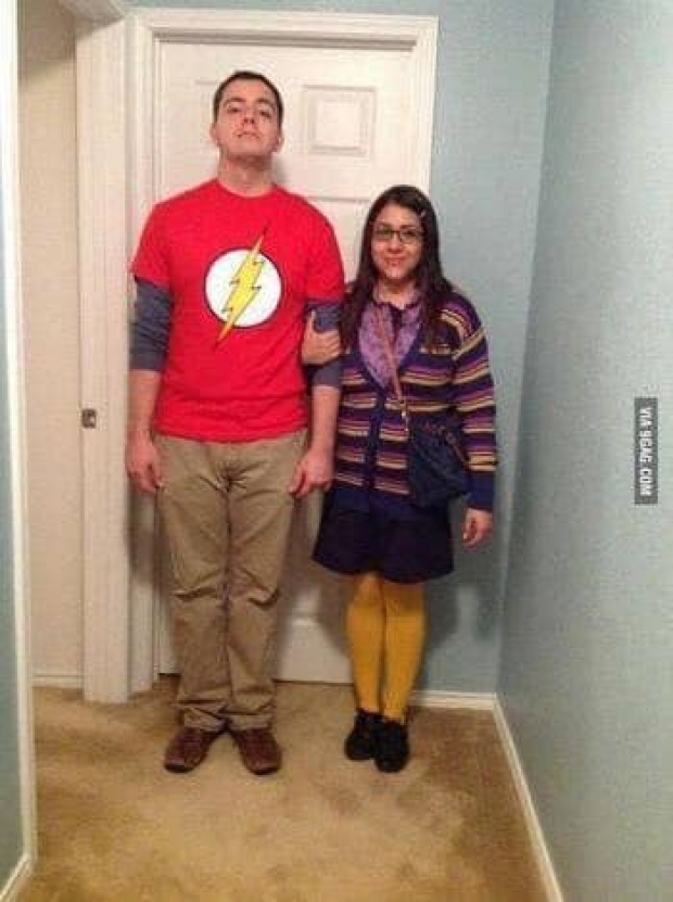 Sheldon y Amy.