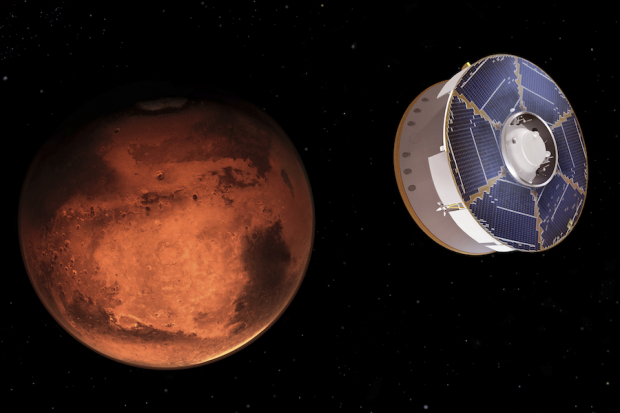 Ilustraciones de la NASA donde se ve la sonda espacial Mars 2020 transportando al explorador Perseverance mientras se acerca a Marte.