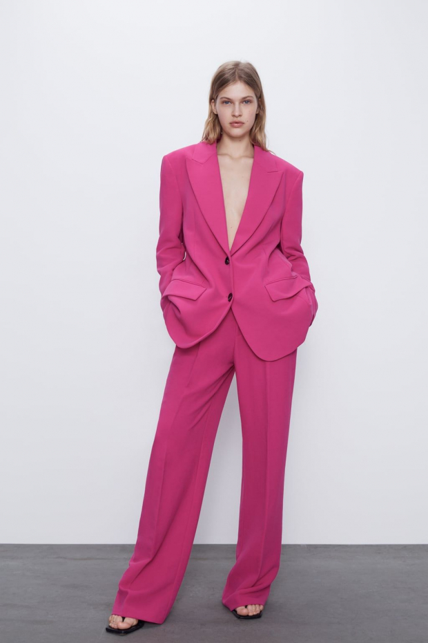 Suits rosas para mujer con blazer oversize