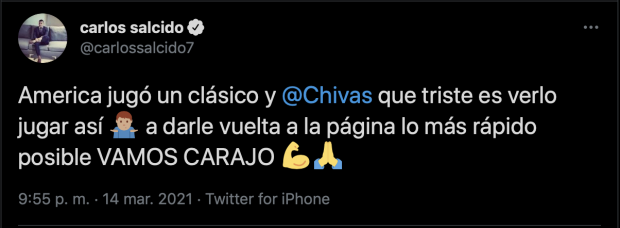 Carlos Salcido felicitó al América por el triunfo en el Clásico Nacional ante Chivas.