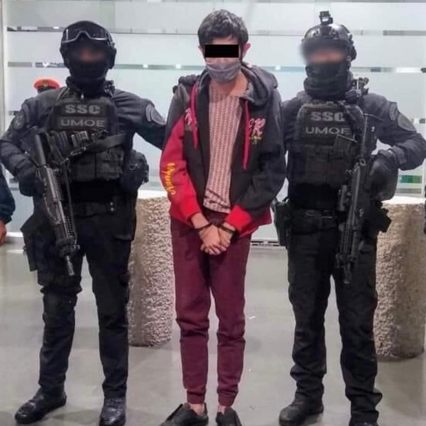 Alexis Rafael “N” fue detenido el viernes pasado en Mérida por policías de la Ciudad de México y elementos de la Fiscalía de Yucatán. Tras ser trasladado a la capital, un día después fue vinculado a proceso.