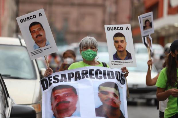 En Coahuila madres de colectivos de búsqueda marcharon en la capital, Saltillo.