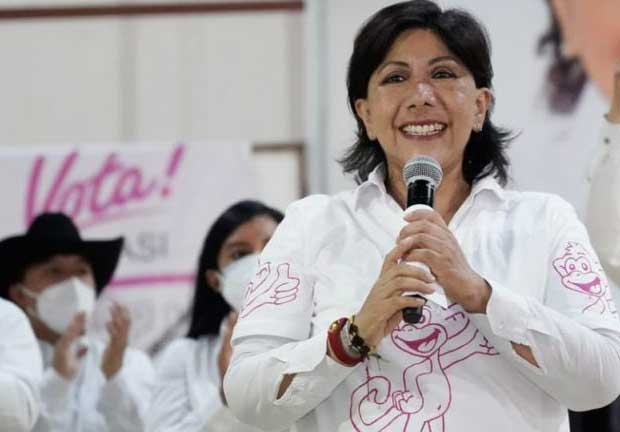 Anabell Ávalos Zempoalteca, candidata a la gubernatura de Tlaxcala por la coalición "Unidos por Tlaxcala"