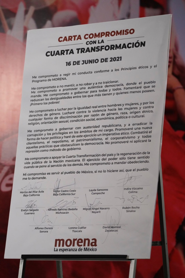 Gobernadores electos de Morena firmaron la “Carta Compromiso con la Cuarta Transformación y con el Pueblo de México”.