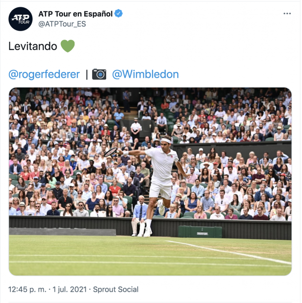 Roger Federer se mantiene con vida en Wimbledon.