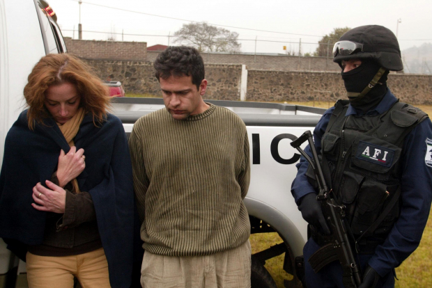 Florence Cassez e Israel Vallarta, el día de su detención, en 2005.