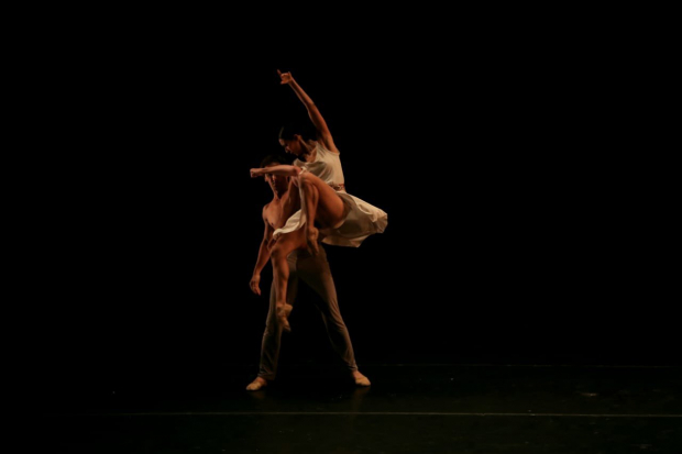 Los bailarines Elisa Carrillo y Mikhail Kaniskin, durante la función.
